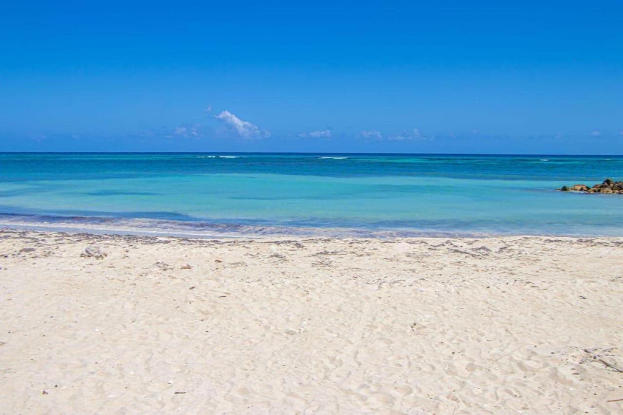 Apartamento Malibu Ocean View Studio Montego Bay Exterior foto
